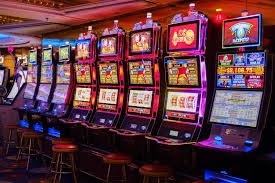 Permainan slot dan live casino populer di asiaklub